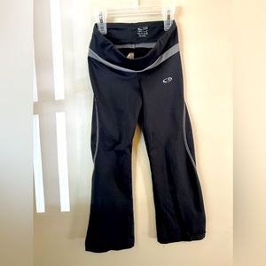 Little girl black champion pants size 4/5T great condition!
